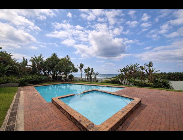 2 BEDROOM APARTMENT FOR SALE IN UVONGO BEACH